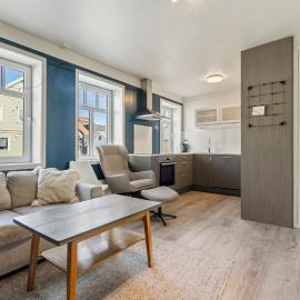 Hauge Bygget Haugevegen 68 Haugesund sentrum gratis parkering 3 etasjer 3 Leiligheter