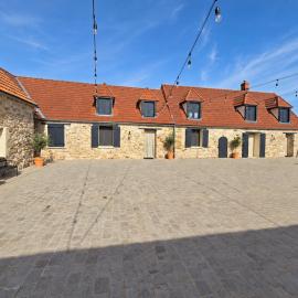 Le Clos des Instants, Hotel in Saint-Rémy-Blanzy