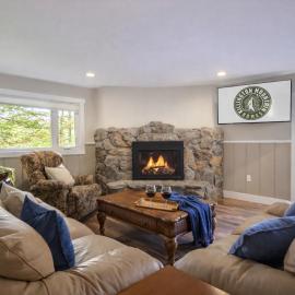 Robins Nest- FirePlace, Near Pico, Pool
