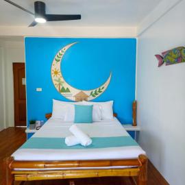 Lunazul Guesthouse, hotel a San Vicente