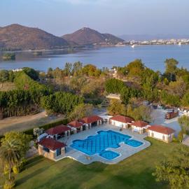 Maanya by the Lake By Samav hotels