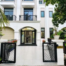 Homestay Lavila 2, Hotel in Bình Xuân