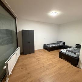 Monteurzimmer Saarland - Dagrent, hotel u gradu 'Homburg'
