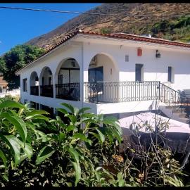 La Casa de Lucy & Karin