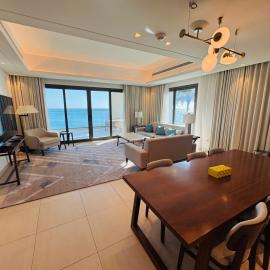 3 Bedroom Sea View Oscar Apartment in Address Beach Resort Fujairah, hotel em Sharm