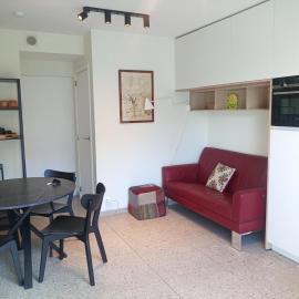 Klauwaards appartement、コルトレイクのホテル