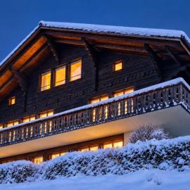 Concierge, Lake Thun/Alps Scenic Views by SwissHut