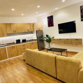 vibeshouses, hotel en Bafoussam