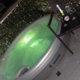 Tattershall Luxury Hot Tub Caravan, hotel i Tattershall