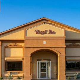 Regal Inn: Coffeyville şehrinde bir otel