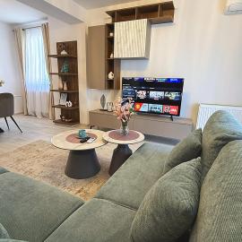 Isa Residence - Otopeni Airport & Therme I Libertatii Gardens - Self Check In
