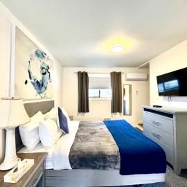 Riverside Resort & RV Park – hotel w mieście Qualicum Beach