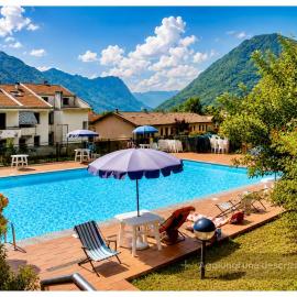 Pool e Snow Lake Como, hotel u gradu Introbio