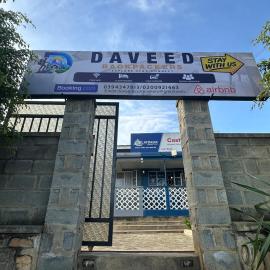 Daveed BackPackers