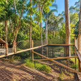 The 5th Acreage - Guinea Pigs - Tree Loft - Skeeball