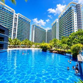 Azure Beach Resort Modern Condo Near SM Bicutan and BGC