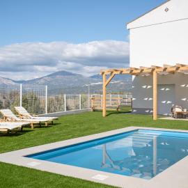 Nueva Espectacular casa junto al Embalse de La Viñuela Vistas al lago y Montaña