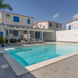 Villa Charm and Elegance