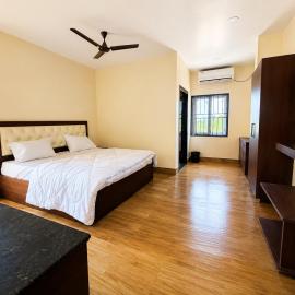 TSR Grand Hotel, hotelli kohteessa Bhogāpuram