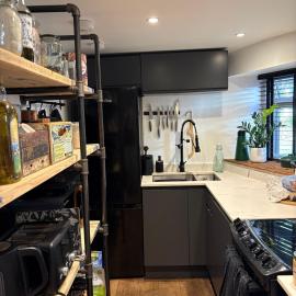 Cozy 2-Bedroom House Rental in Frome, Somerset, UK