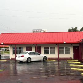 Sunshine Motel Zephyrhills Dade City, hotel sa Dade City