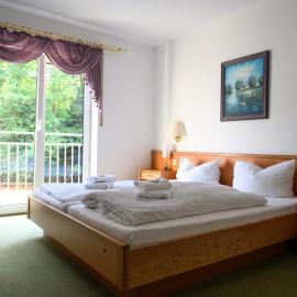 Hotel BURGWALD