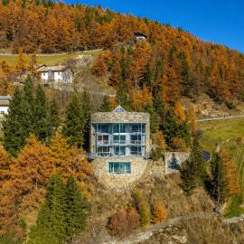 Turm Chalet, hotel in Laces