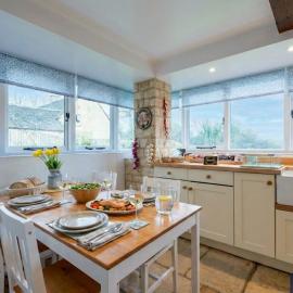 Traditional Cotswold escape with garden and fireplace