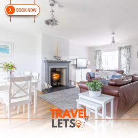 3 Bedroom House Near Beach By Travel Lets Holiday Rentals Donegal With Private Garden, hotel a Downings