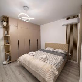 Modern Apartment Hlincea