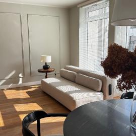 Spacious apartment with roof terrace and balcony, מלון בארנהם