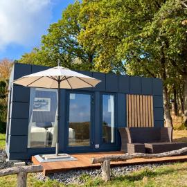 Tiny House am Nürburgring โรงแรมในเนือร์บวร์ก