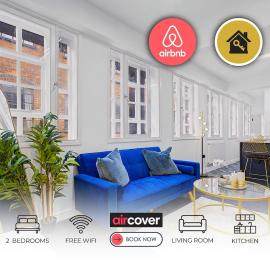2 Bed Apartment, JQ Central Birmingham with Workspace & Fast WiFi by Homeservation