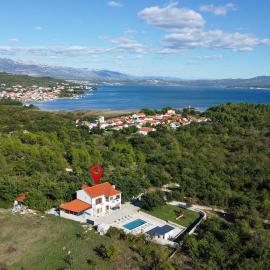 Family friendly house with a swimming pool Posedarje, Novigrad - 23578