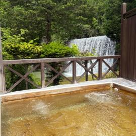 Takimi Onsen Inn that only accepts one group per day, hotell i Nagiso