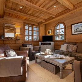 Chalets d'Henri 63 Mont Blanc Views 300m to Ski Lift - Happy Rentals, hotel en Chamonix-Mont-Blanc
