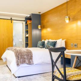 Nest-Blue Swallow's Nest, hotel en Howick