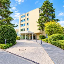Seminaris Sunday Hotel Bad Honnef, hotel di Bad Honnef am Rhein