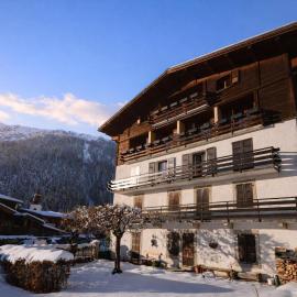 Résidence le Chardonnet D Studio w/Shared Pool & panoramic views - Happy Rentals