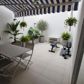 Room 4 -en-suite - Valletta short distance in a shared apartment