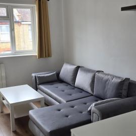 1 Bed+Sofa bed flat near Watford Hospital and Football Stadium
