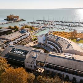 Balatonfüred में, होटल Hotel Golden Lake Resort