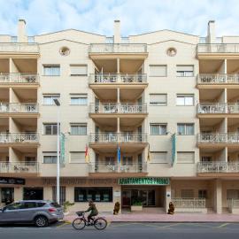 Apartamentos Turísticos Fresno, hotel di Torrevieja