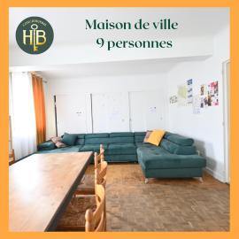 Maison de ville - 9 personnes - 25 min du Pal, hotel i Yzeure