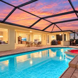 Rosegarden – Gulf Access Pool Spa Canal View