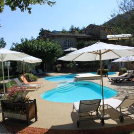 Ferme du Pic d'Allier, hotel en Saint Martin sur Lavezon