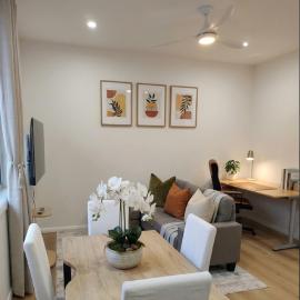 Sleep 4 New 1 bedroom 2 baths Villa Near Parramatta CBD and Westmead hospital
