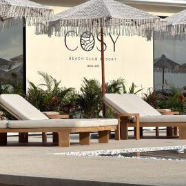 Cosy beach club resort