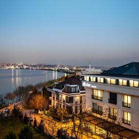 Ezkar Bathonea Art İstanbul, hotel v mestu Avcılar