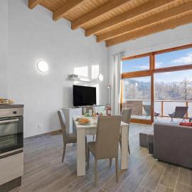 Tana Delle Volpi Alpine Apt for 6 - Happy Rentals